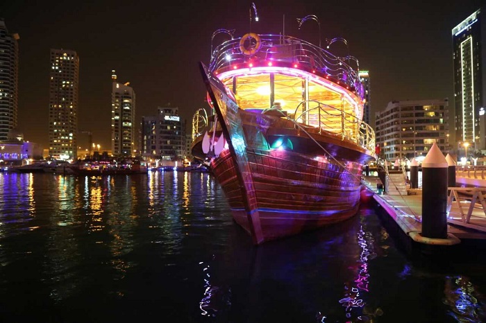 Evening Dhow Dinner in Marina